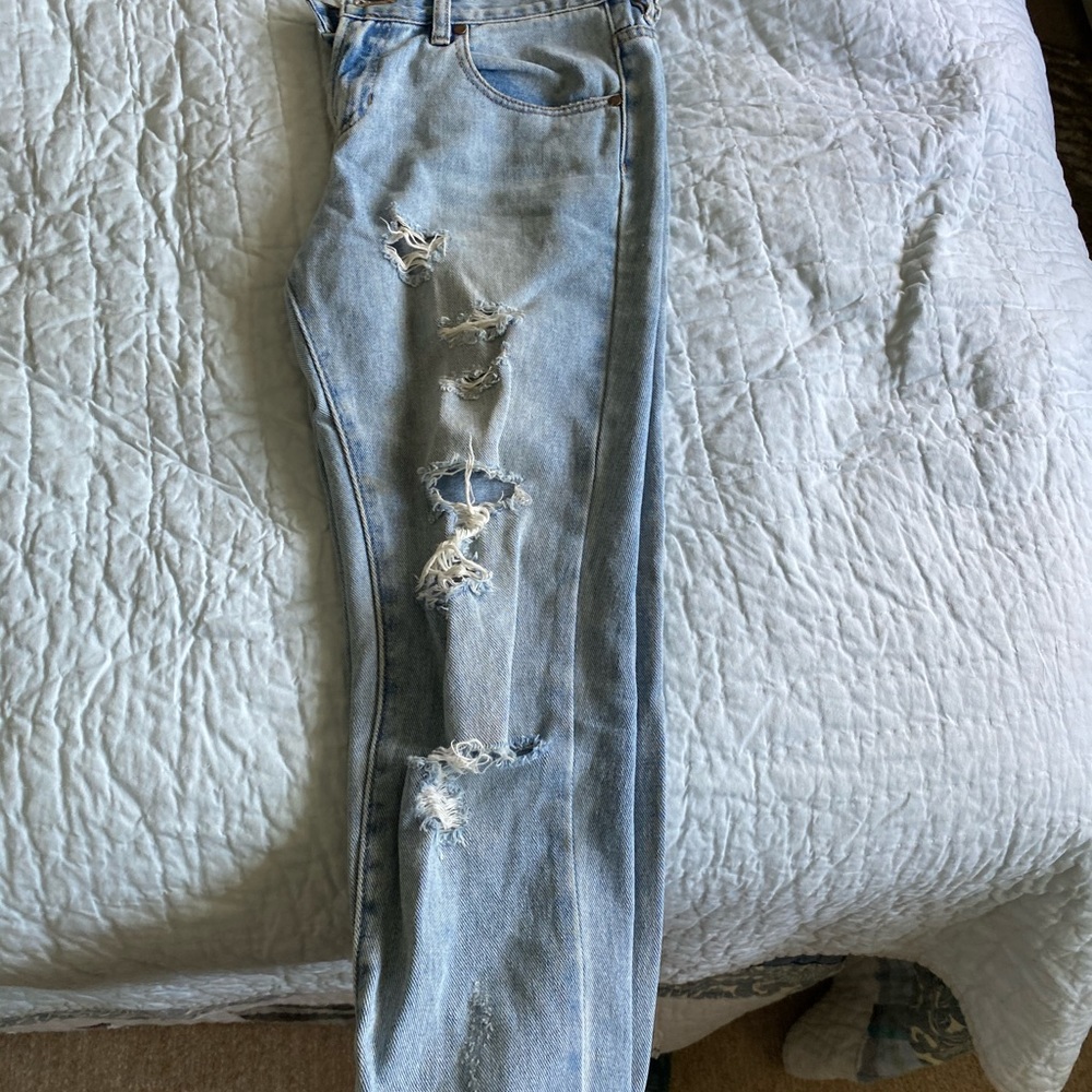 bull head ripped capri